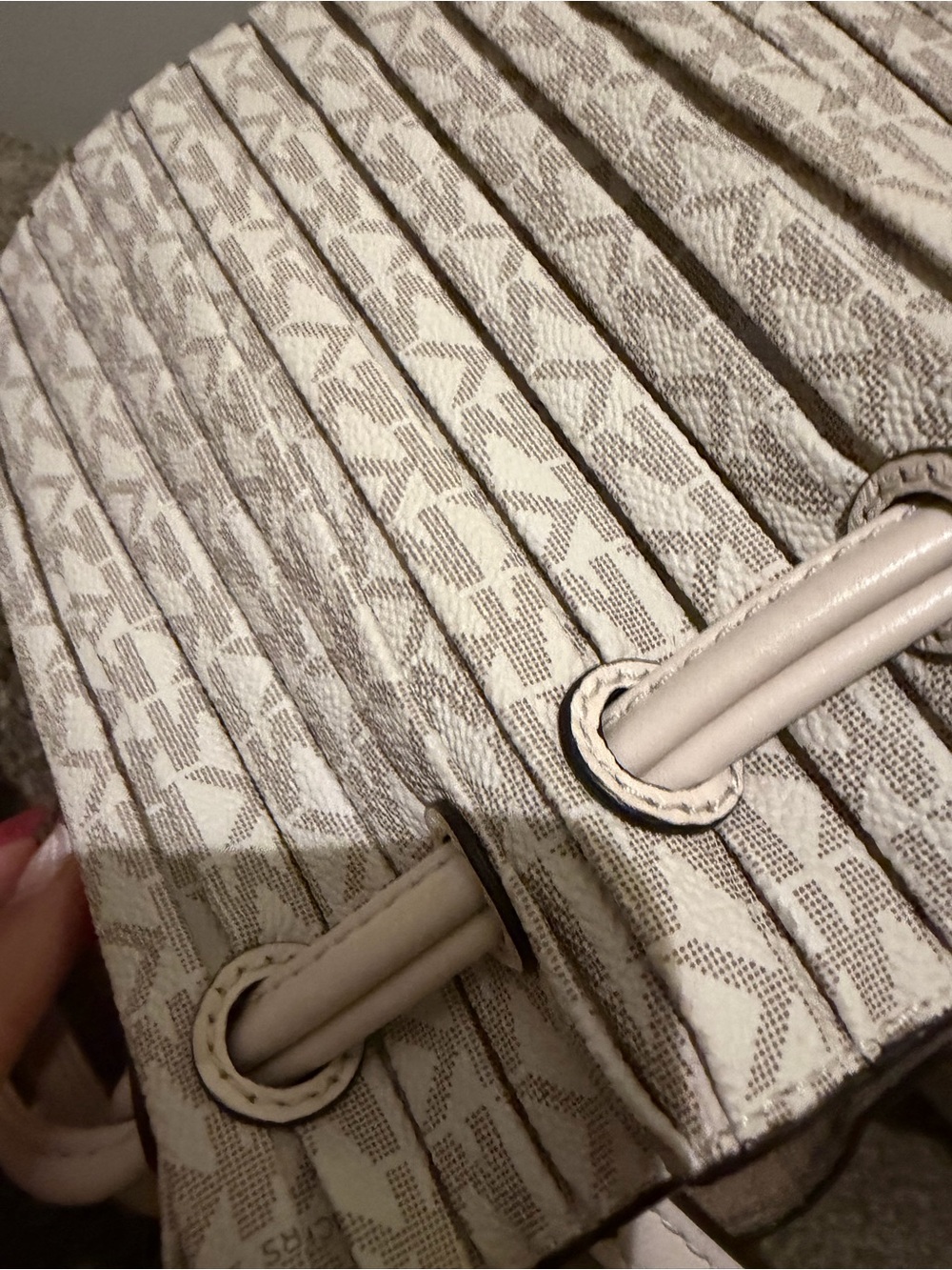 Michael Kors Cream Textured Mini Drawstring Bucket Bag with Top Handle - Picture 4 of 4